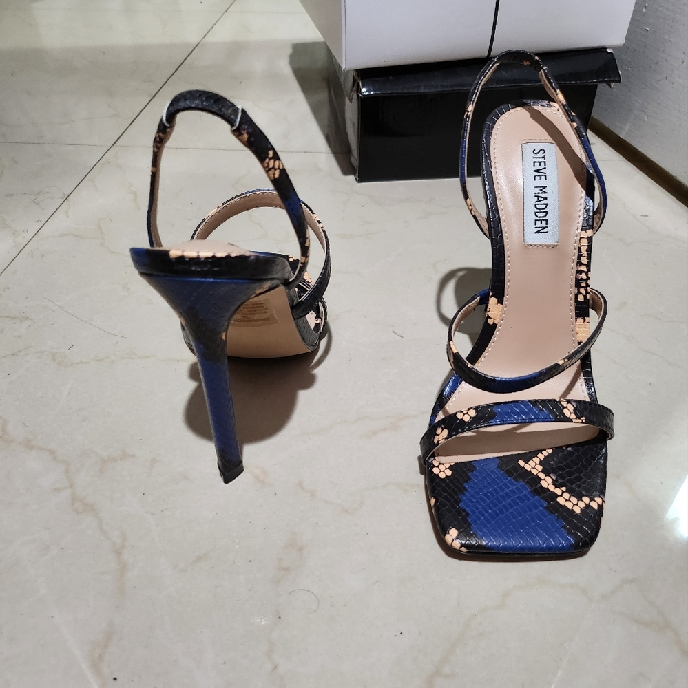 Steve Madden  Gracey heels